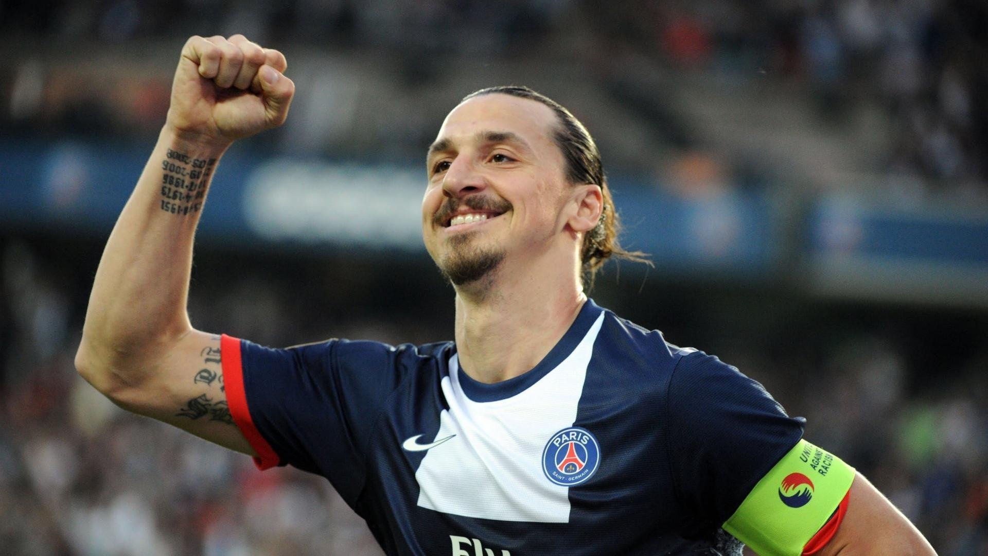 开yun体育-新赛季五大联赛红牌频率与裁判尺度分析，五大联赛红牌停赛规则